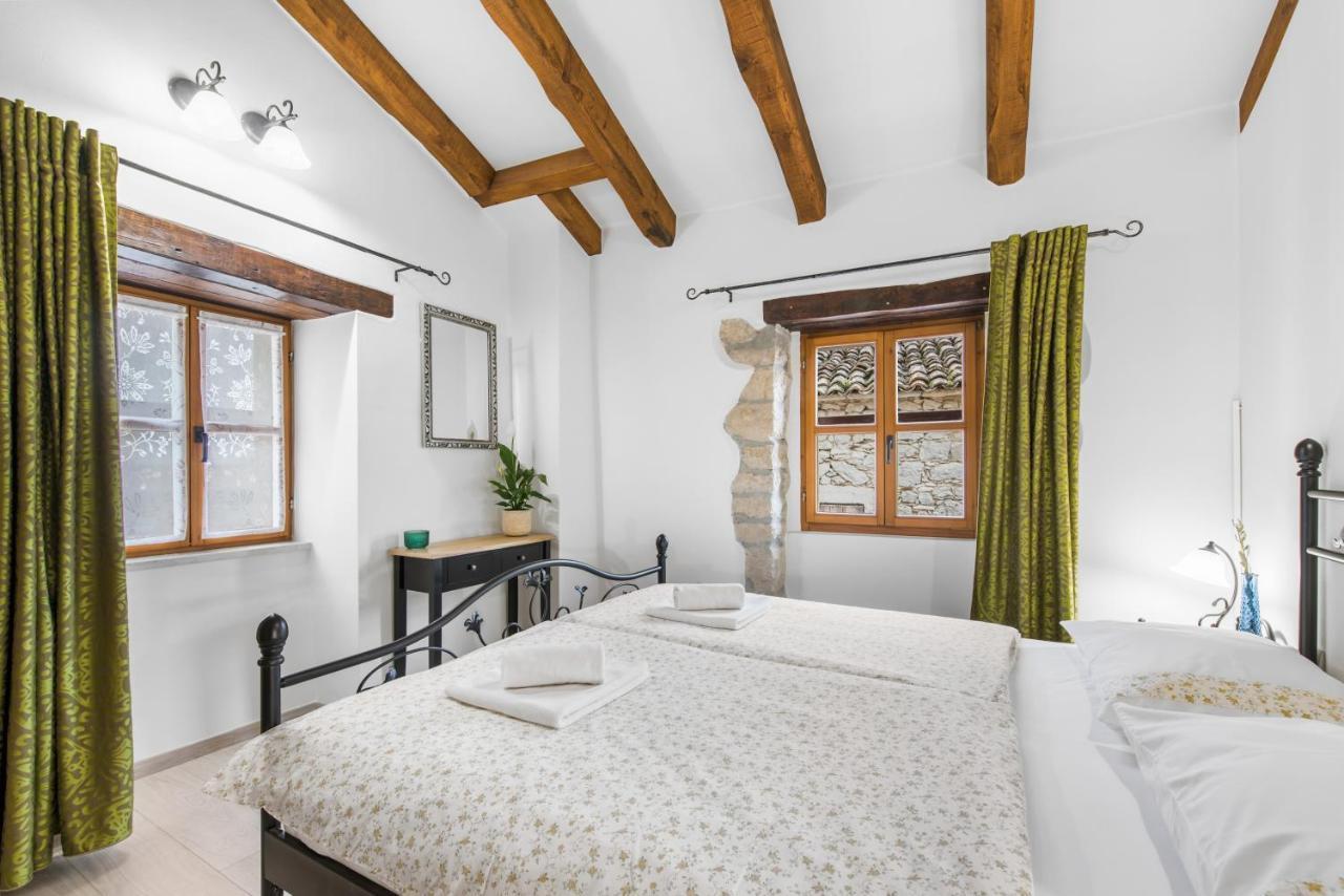 Picturesque Apartment San Rocco 1 Pićan Dış mekan fotoğraf